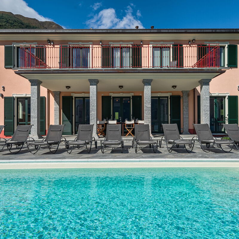 Villa L'angelo Del Lario - By Belcantovillas: Elegant holiday villa with splendid private garden on Lake Como.
