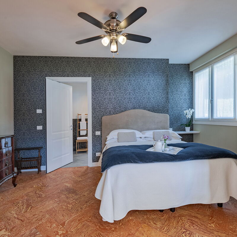 Villa L'angelo Del Lario - By Belcantovillas: Double room with splendid view of Lake Como.