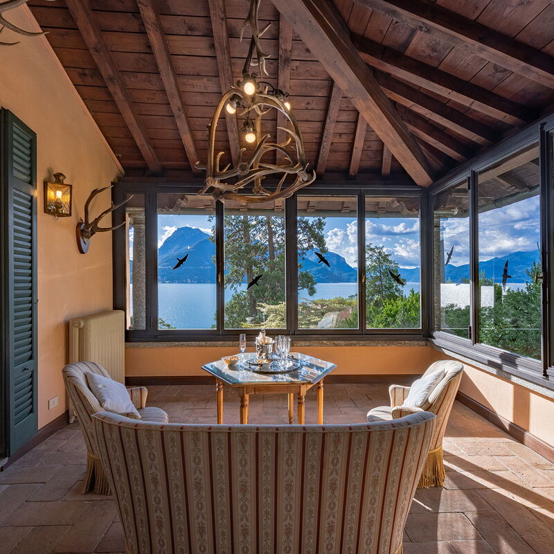 Villa Menaggio - By Belcantovillas: Wonderful terrace with view of the holiday villa in Menaggio.