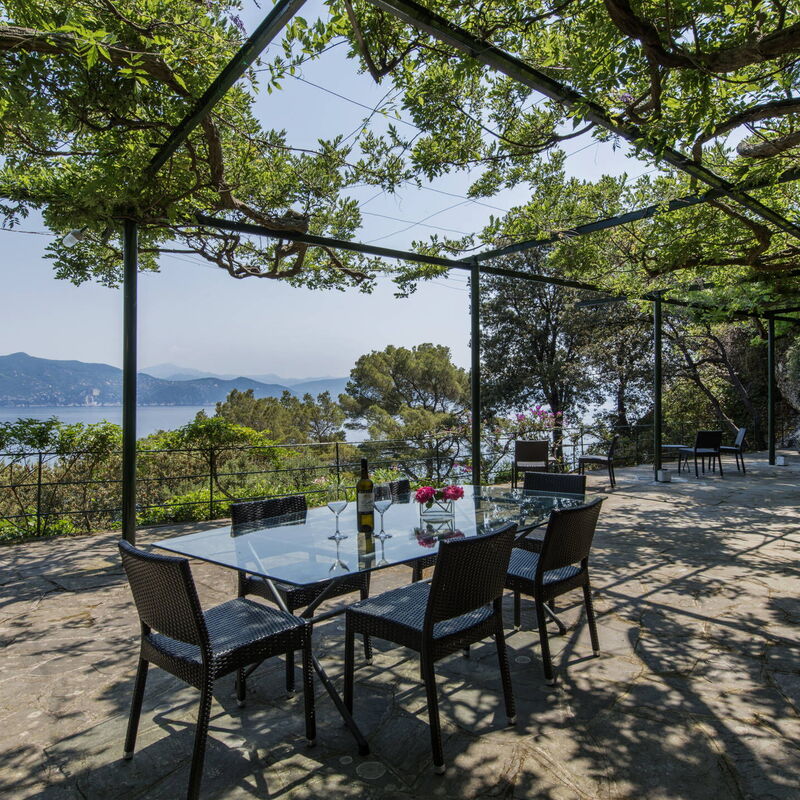 Villa Peninsula -by Belcantovillas: Splendid holiday villa in Portofino.