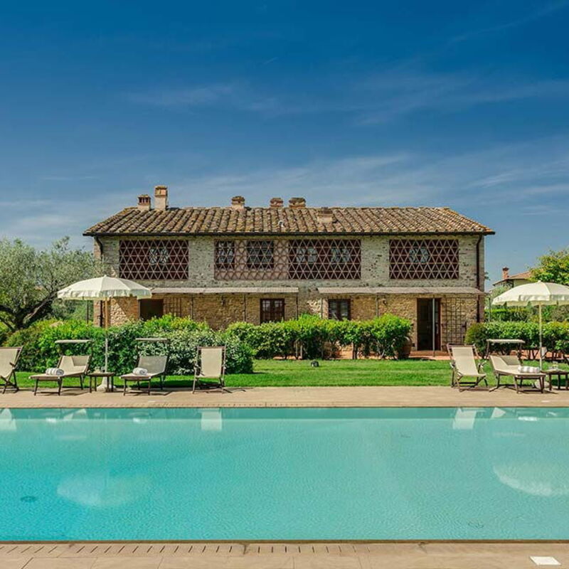 Country Resort Tavarnelle - By Belcantovillas: Wonderful swimming pool of the Country resort holidays in Tavarnelle Val di Pesa.