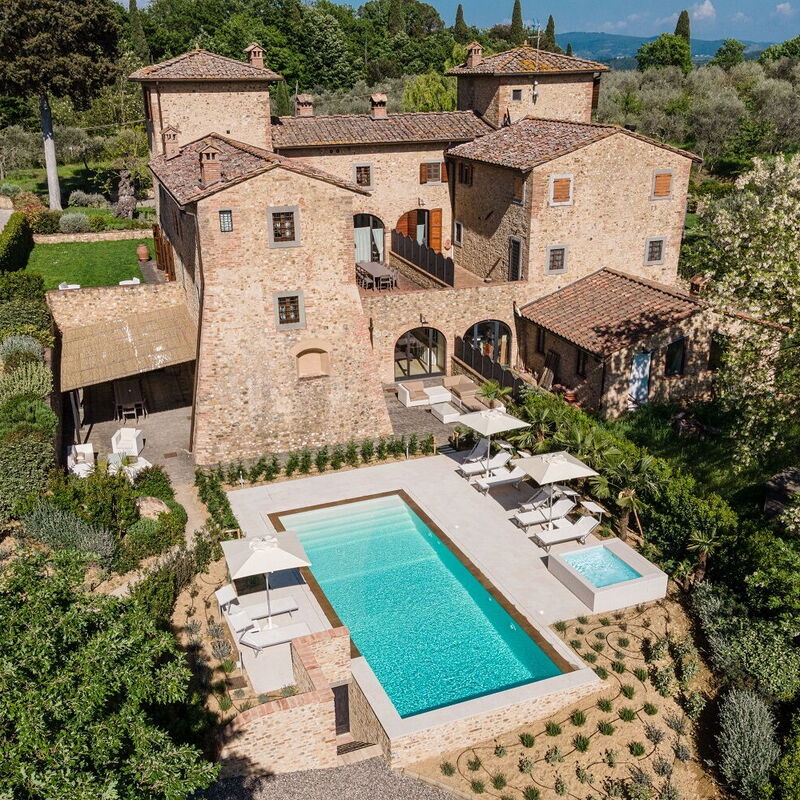 Villa Pianacci - By Belcantovillas: Charming holiday villa with splendid view of the Tuscan hills