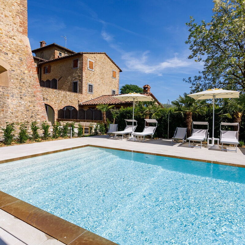 Villa Pianacci - By Belcantovillas: Splendid villa for rent with a wonderful swimming pool in the Chianti area.