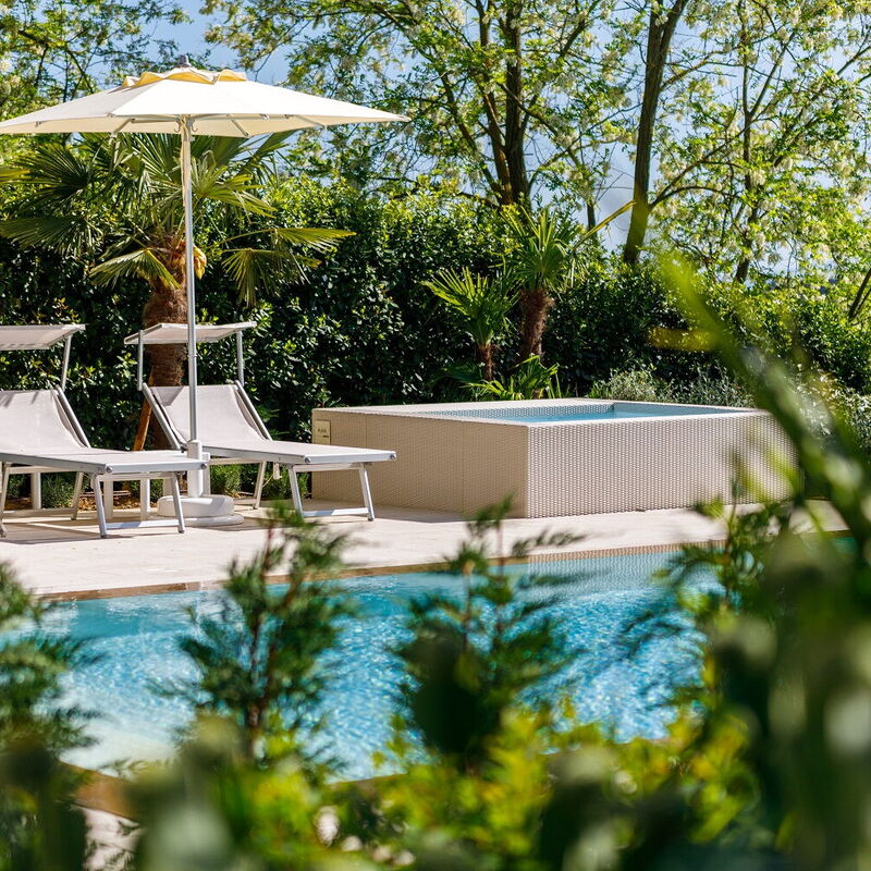 Villa Pianacci - By Belcantovillas: Stunning villa for rent with amazing pool in the Tuscan countryside.