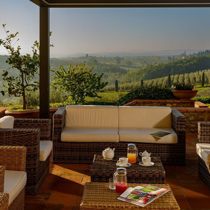 Villa Bonazza - By Belcantovillas: Spectacular holiday villa between Siena and Florence.