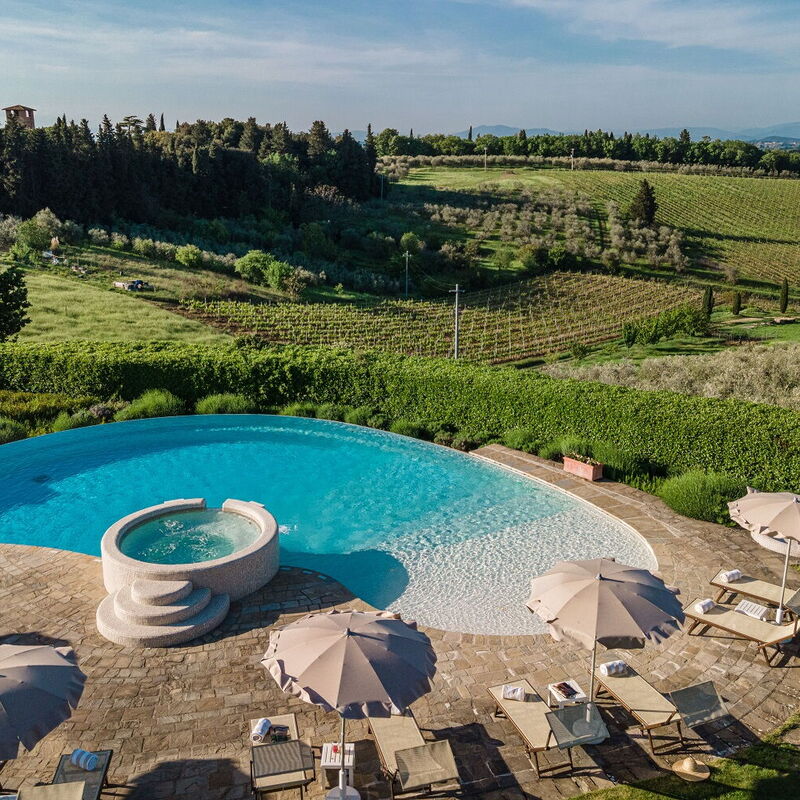 Villa Bonazza - By Belcantovillas: Fantastic holiday villa with swimming pool in Tavarnelle Val di Pesa.