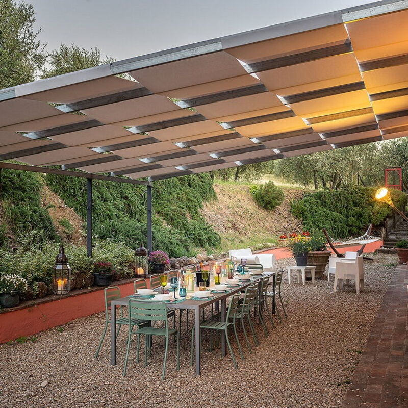 Villa Sunbathing - By Belcantovillas: Cozy exterior of the wonderful villa for rent in Tuscany.