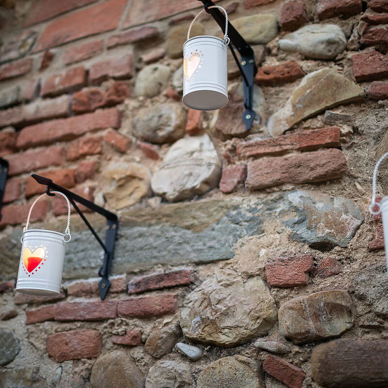 Villa Sunbathing - By Belcantovillas: Wonderful details of the villa for rent in Tuscany