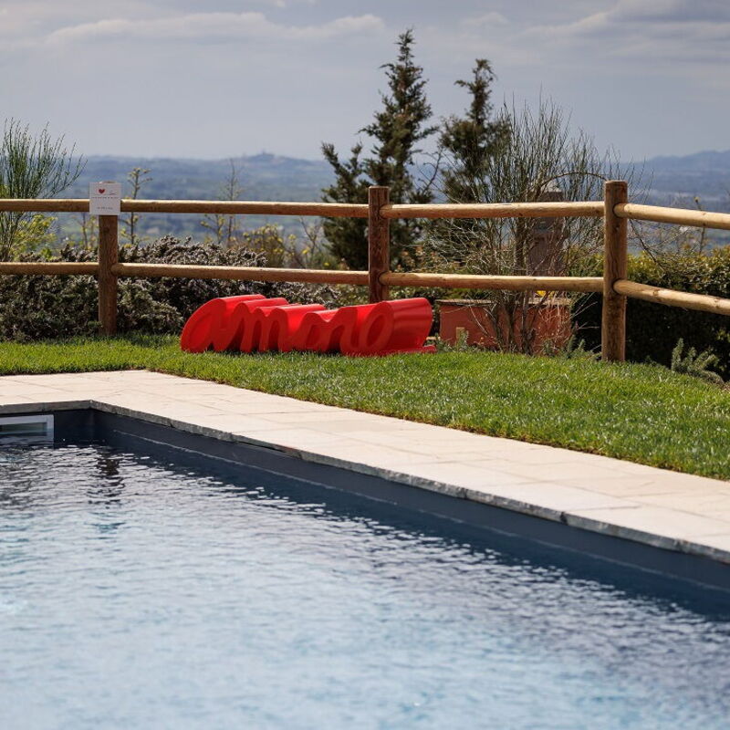 Villa Sunbathing - By Belcantovillas: Amazing villa for rent with pool in Tuscany