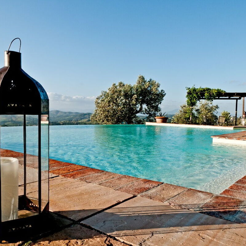 Villa Sunflower - By Belcantovillas: amazing pool of villa rental in Tuscany - Sunbathing