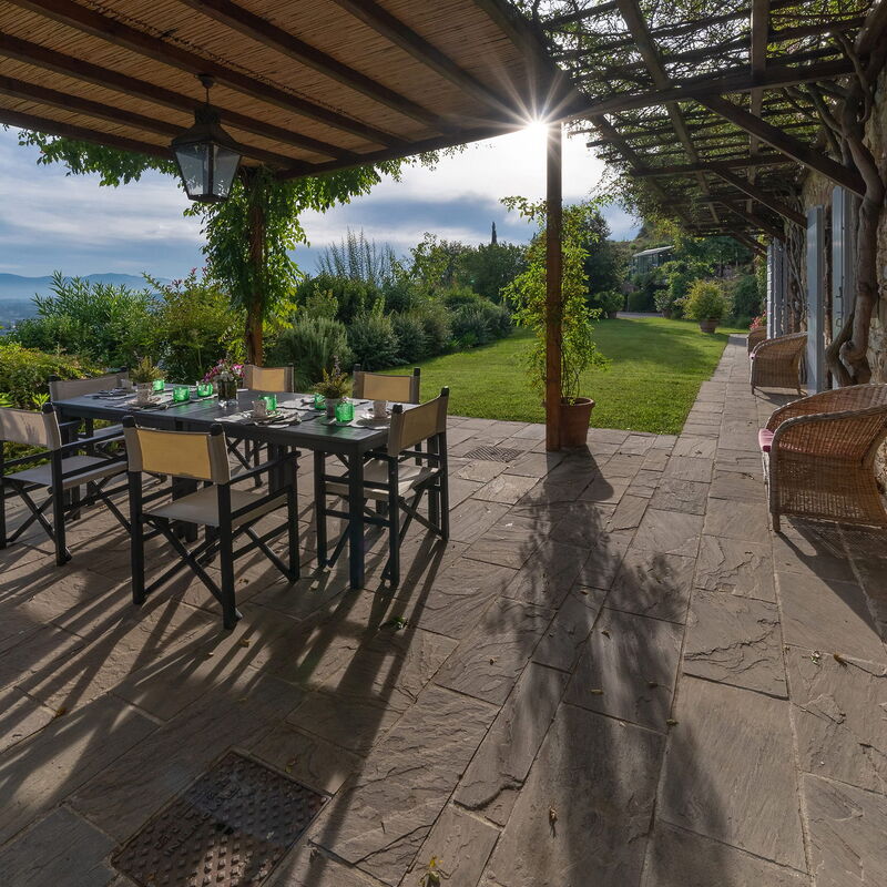 Luxury Pool Villa Oliveto 18 - Belcantovillas: Dining Room, Garden, Outdoor, Scenic View
