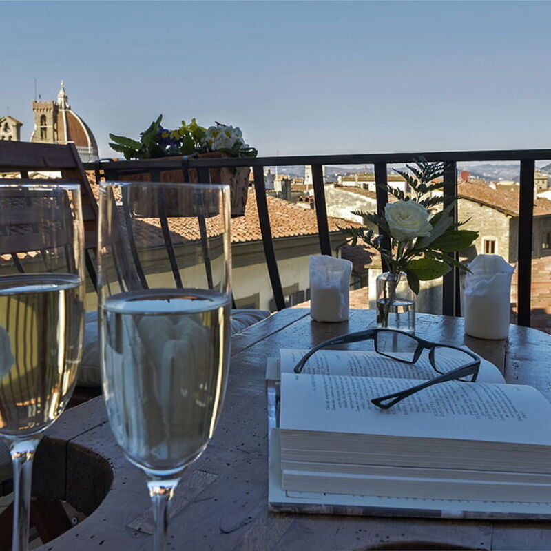 Charming Altana Tower View - Belcantovillas: Spectacular apartment for rent in the heart of Florence.