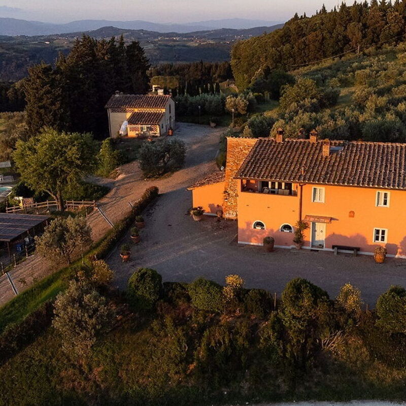Villa Sun & Sun 2 Pools - By Belcantovillas: Wonderful overview of the villa with pool for rent in Tuscany