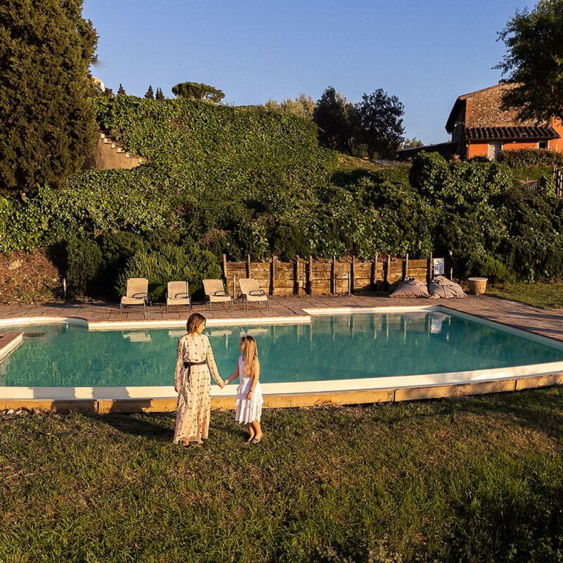 Villa Sun & Sun 2 Pools - By Belcantovillas: Fantastic swimming pool of the villa for rent in Tuscany