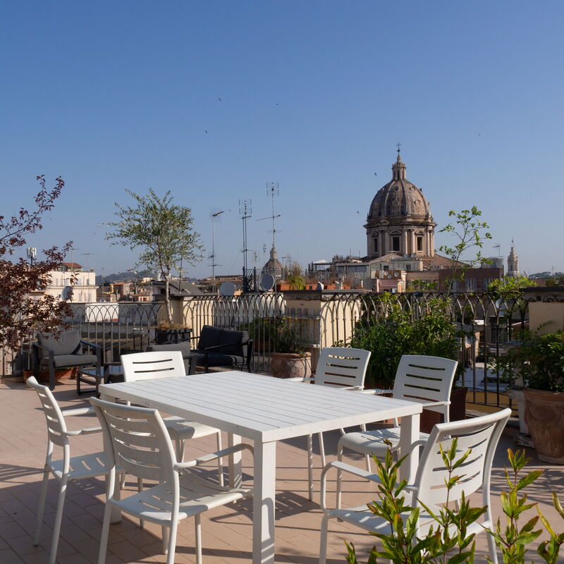Terrace Apartment On The Monuments Of Rome - Belcantovillas