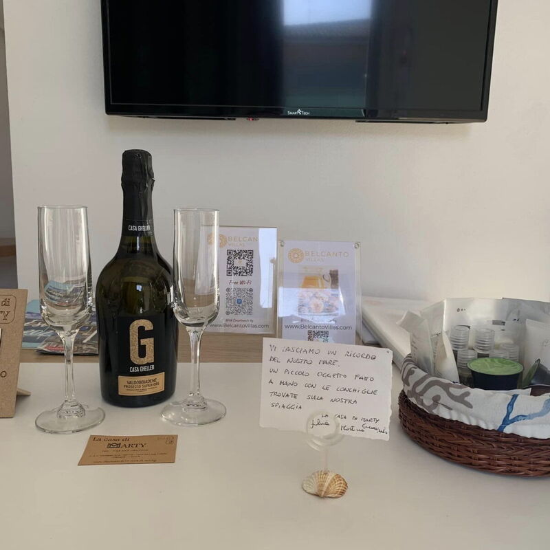 La Casa Di Marty Per 9 - Belcantovillas