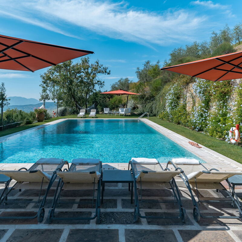 Luxury Pool Villa Oliveto 12 - Belcantovillas: Garden, Outdoor, Pool, Scenic View, Spring, Summer