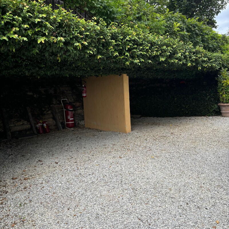 Luxury Pool Villa Oliveto 12 - Belcantovillas: Amenities, Building Exterior, Outdoor