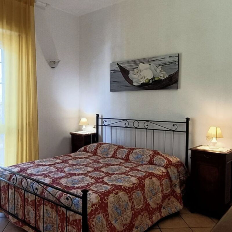 House With Bikes Included