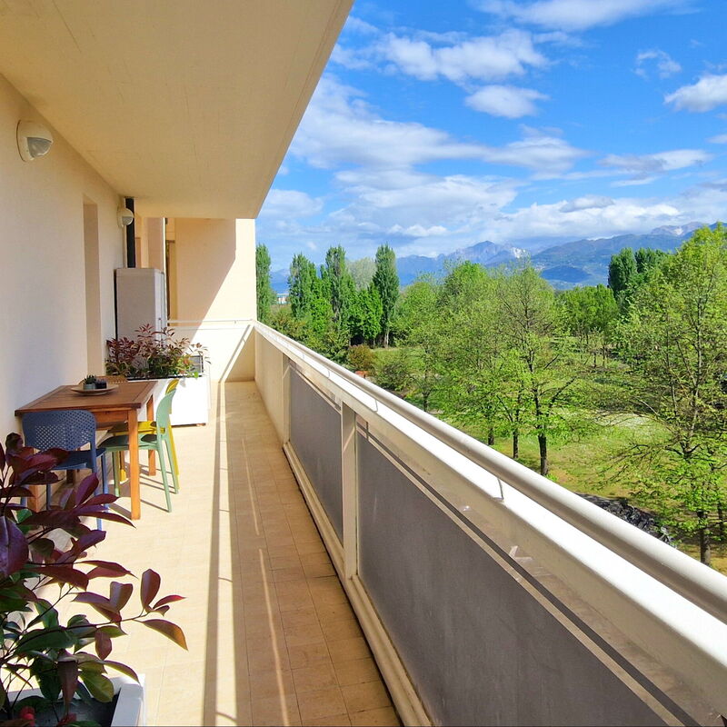 Marco Polo Terrace & Parking